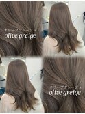 オリーブグレージュ