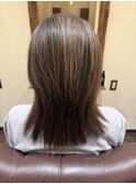ツヤツヤふんわりストレート