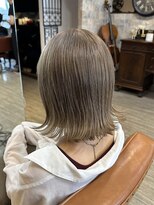 インデペンデンス(independence) 【四条烏丸】ミルクティベージュ×外ハネボブ