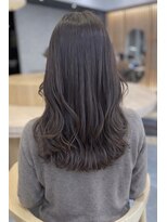 リファインド(REFINED)&nbsp;大人カジュアルロングヘア　　村田