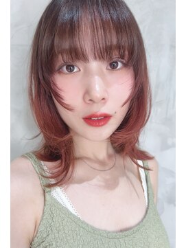 トップシェイプ(TOP SHAPE) ピンクベージュ外ハネレイヤーミディ