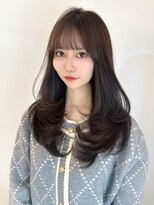 ロア 中目黒(loa)&nbsp;レイヤーカット/顔周りカット/ぱっつん前髪/小顔カット