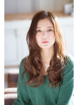 アメリエギャルソン(amelie et garcon) 【amelie】ラフな質感ウェーブで外国人風に