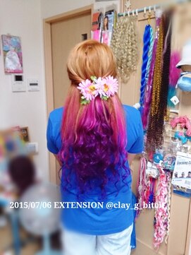 クレイジービッチ(CLAY G BITCH) 【カジュアルアレンジ 】3トーングラデーション 仙台 エクステ