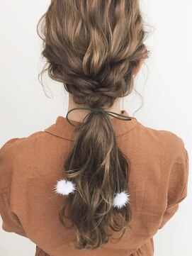 ラルジュ(large) 【large】ウェーブポニー/ルミエールジンジャー by鈴木貴仁