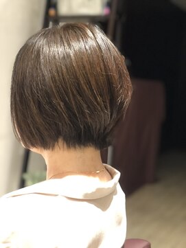 サプリ 静岡店 大人ショートボブ　静岡/白髪染め/ヘアカラー/ミルボン