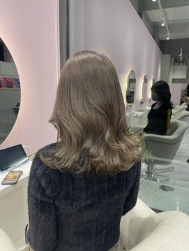 アディション 新宿(ADITION) 韓国ツヤカラーオリーブベージュ