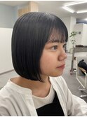 切りっぱなしボブ/ブルーブラック