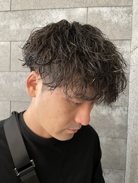 ニアウ 伊勢崎連取店(Niau) メンズマッシュ波巻きスパイラルパーマメンズパーマ