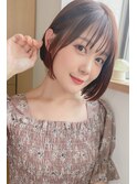 大人可愛い透け感バング耳掛けボブスタイル×透明感艶カラー