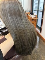 ラリュエル 江曽島店(La Ruelle.) オリーブカラー