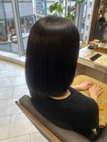 ヘアリゾート粋 ティガ 池袋店(tiga)&nbsp;艶髪ミディアムストレート/髪質改善