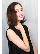 ココロ(COKORO)&nbsp;かき上げ☆切りっぱなし☆伸ばしかけ☆外ハネ☆ウェーブ☆ミディ