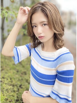 ニーケ 池袋 池袋西口(nike) 透明感がかわいい、大人センターパート