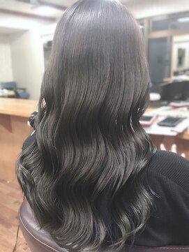 リリス(Ryllis) アディクシーカラーサファイア