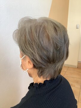 スプルース(spruce) 話題のグレイヘアー