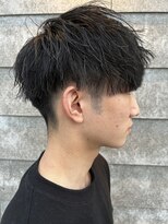 ヒュイル バイ ニアウ(Hwyl by Niau)&nbsp;メンズマッシュパーマ波巻スパイラルパーマニュアンスパーマ