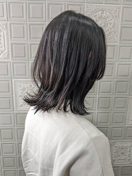 ヘンリエッタ 自由ヶ丘(Henrietta) クビレミディアム