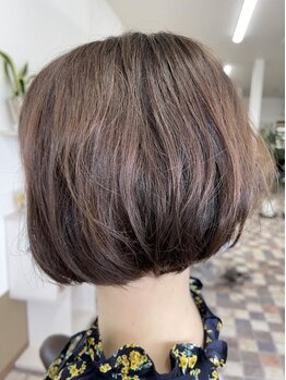 アプリシェイト 竹原店の写真/≪白髪染めから白髪ぼかしまで対応◎≫あなたの白髪率に合わせた最適なおしゃれカラーをご提案します♪