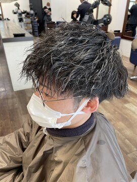 アイルヴィラ(air vila) 大人気ツイストパーマ