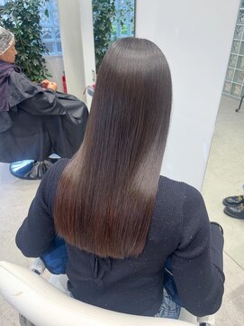 イリ(iLi) 【iLi×MIRAI】艶髪縮毛矯正＋inbornトリートメント