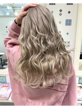 ラピス 千葉(Lapis) ブロンドミルクティーアッシュベージュ