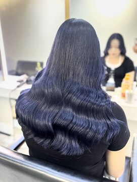 ブレンド 渋谷(BLend) 縮毛矯正.レイヤーカット.ブルーブラック.髪質改善. 黒髪