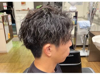 グラシアス(Gracias)の写真/『1人のスタイリストが仕上げまで担当☆』両親とお店を営業中!プライベート空間でゆったりとした時間を…♪