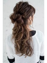 ケアシンサイバシ(CARE shinsaibashi) ルーズポニー