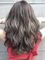 キラ 渋谷(KILLA)&nbsp;3Dカラー×ハイライト×グレージュ【KILLA原宿/表参道】