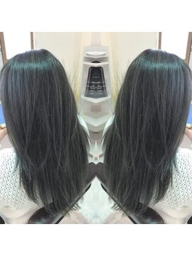 プラーチェ 古淵店(Plaatje) イルミナカラー × モノトーン グレージュ