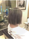 ヌーディーグレージュヘアー
