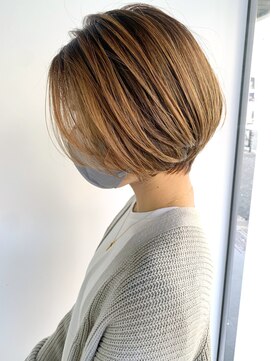 アイティー バイ アルバム 中野店(IT by ALBUM) エアタッチショート_ホワイトグレージュネビージュ_ba391601