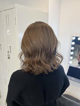 アルーシェウィズスカイ 原宿(Alushe with Sky) グレージュ/ダブルカラー/ミルクティーグベージュ/ケアブリーチ