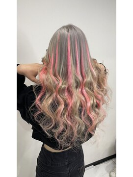 ヘアーデザイン ジェルム(Hair Design germe) 夏映え間違いなし！ホワイトカラー×ピンクメッシュ　--RINA--