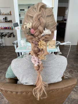 ヘアーディア みどり店(Hair...DiA) 編みおろしアレンジ