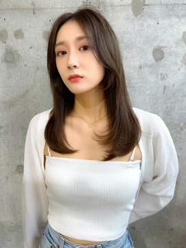 シーシンジュク 新宿南口(Sea shinjuku) 韓国風前髪×レイヤーカット【髪質改善/新宿/レイヤーカット】