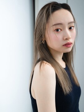 エインアンリー 表参道(AIN.ANLY.) 薄めバングフェイスレイヤーミルクティーアッシュハッシュカット