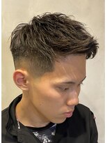 バーバーショップ フォーシーズン(BAR BER SHOP FOURSEASON)&nbsp;スキンフェード/フェザーアップ