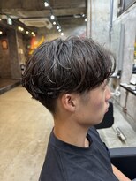 カーニー 上野(kearny)&nbsp;シャドウパーマ波巻きスパイラルパーマツイストスパイラルパーマ