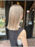 ハイトーン ミルクティー ベージュ 大人ボブ ◎Aina