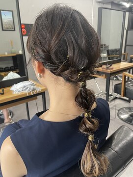 ウェイビー 桜木町店(WAVY) 【WAVY hair set】ルーズなタマネギ風アレンジ