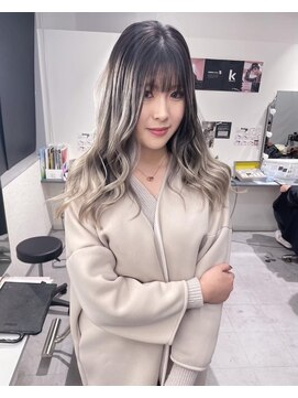 キング 枚方店(K!ng) 縮毛矯正髪質改善ハイライトレイヤーカット枚方美容室エクステ