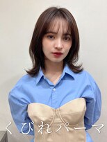 アミー 銀座(Ammy) レイヤーカット#韓国風パーマ#コテ巻き風パーマくびれミディアム