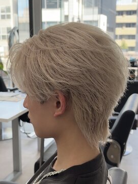 ゴート(GOATO) ナチュラルフェザーショート ホワイトブロンド 鹿児島メンズ