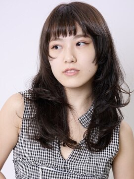 レム 三鷹(REM) 無造作ハイレイヤー×ショートバング