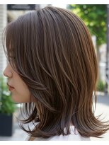 アズグロウヘアー(AS GROW HAIR) イメチェン顔まわりレイヤー×ハイライトミディ