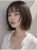切りっぱなしボブ フルバング 外ハネレイヤー 美髪 グレージュ