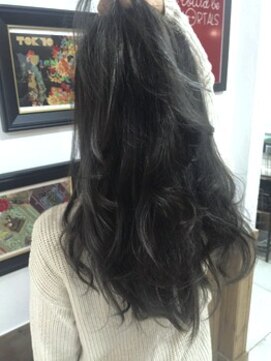 ノーム 横浜(NORM) hairdesign Norm オススメカラー☆