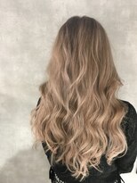 アンククロス 表参道(ANKH CROSS)&nbsp;外人風ミルクティーベージュ